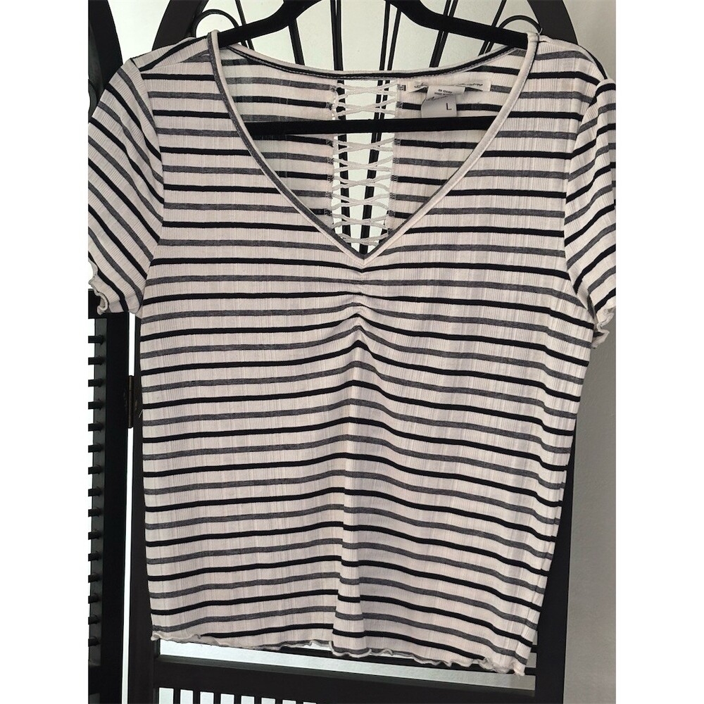 American Rag Cie Top Womens L Multicolor Striped Ribbed Knit V-Neck